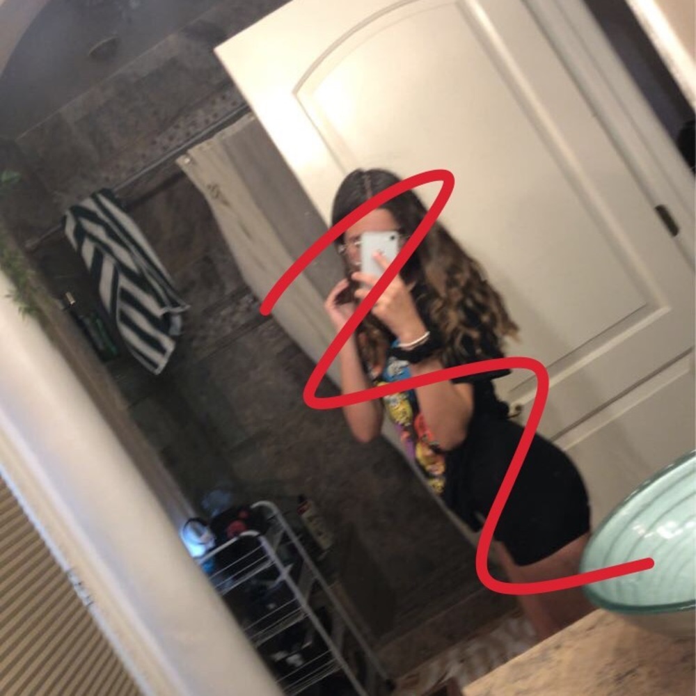 Meet your Posher, Natalie